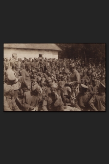 [Oddawanie 352 jeńców rosyjskich i 2 oficerów w Wilczycy dnia 26 czerwca 1915]