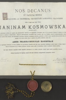 Dyplom magisterski Uniwersytetu Jagiellońskiego z dziedziny farmacji dla Janiny Kosmowskiej